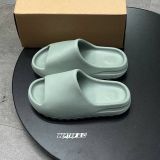 471 - Dép Adidas Yeezy Slide Salt - ID5480