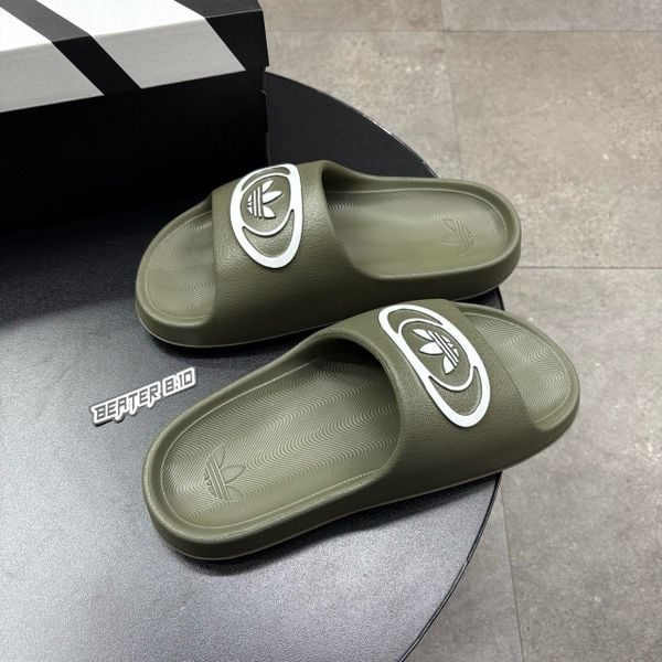953 - Dép Adidas Adilette Trefoil Badge Slide Grey White