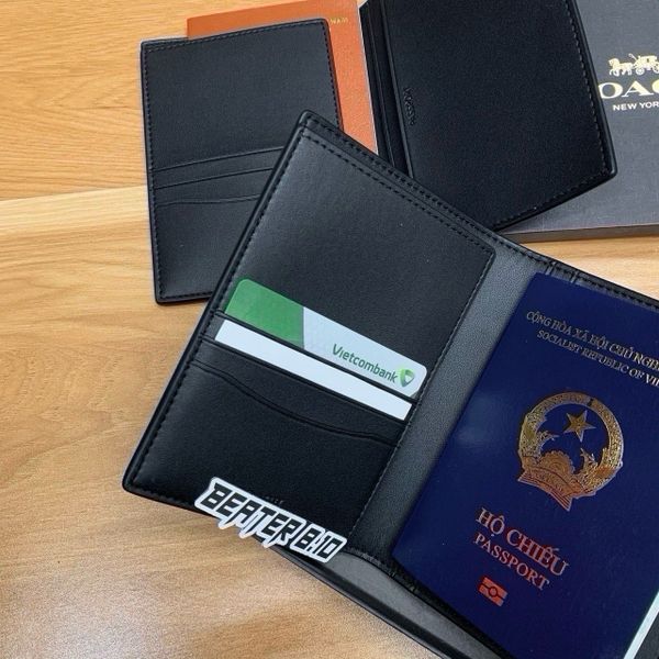 901 - Ví Coach Đựng Passport Case In Signature Canvas - F93518