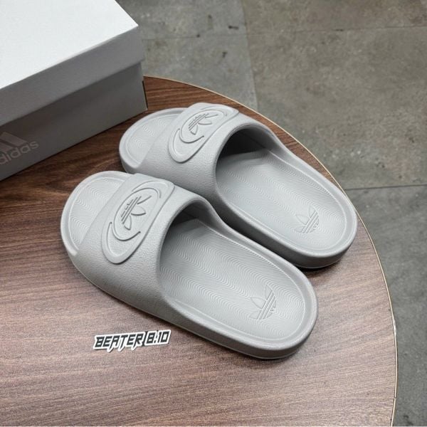 918 - Dép Adidas Adilette Trefoil Badge Slide Grey