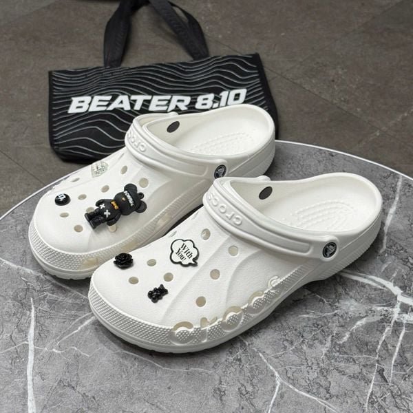 417 - Dép Sandal Clog Unisex Crocs Baya (Trắng / Đen)