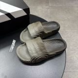 675 - Dép Adidas Adilette 22 Multicolor, Lẻ size thanh lý