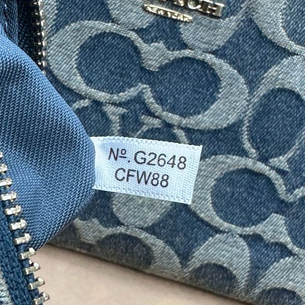 Ví Coach Corner Zip Wristlet Wash Denim - 1174