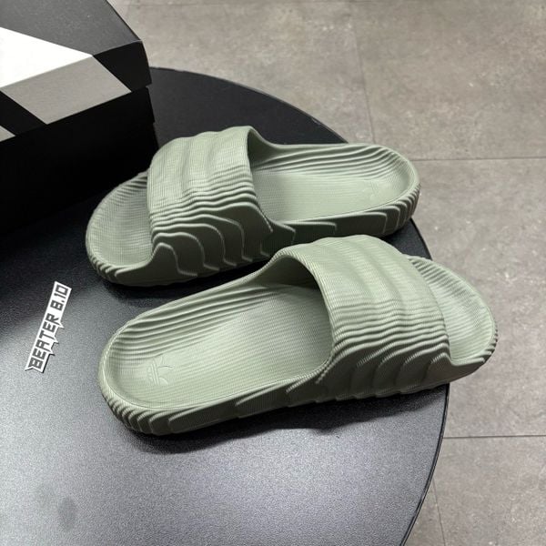 947 - Dép Adidas Adilette 22 Silver Green - IG8264