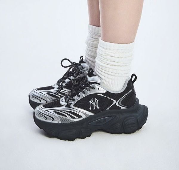 860 - Giày MLB Winner Chunky New York Yankees Black - 3ASHWD15N-50BKS