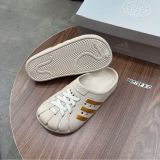 561 - Dép Sục Adidas Adilette Clogs màu kem vàng - GY1827