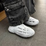 885 - Giày Adidas Lightblaze Moc Crystal White - JH7038