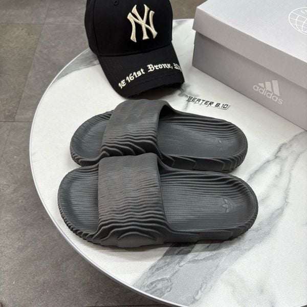 313 - Dép Quai Ngang Adidas Adilette 22 Slide 'Grey Five' - HP6522