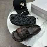 685 - Dép Quai Ngang Adilette 22 