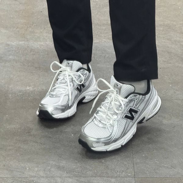 930 - Giày New Balance 740 