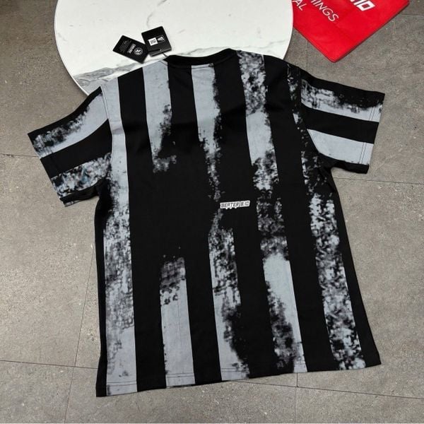 994 - Áo thun New Era New York Yankees Black & White Stripe Wash - 13556529