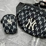 498 - Túi Bao Tử MLB Monogram Hip Sack New York Yankees 3AHSM012N-50BKS