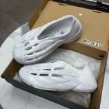 885 - Giày Adidas Lightblaze Moc Crystal White - JH7038