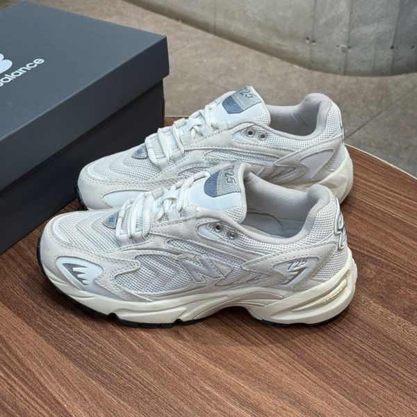 684 - Giày Thể Thao New Balance 725 Light Gray - ML725BA