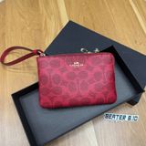 884 - Ví Coach 'Berry Red' Corner Zip Monogram Wristlet In Signature Canvas - H2592 - CAQ75