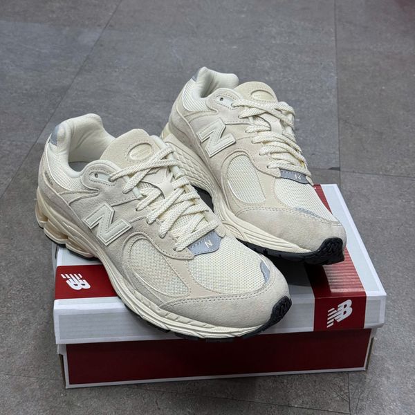 707 - Giày New Balance 2002R ‘Off White’ - M2002RCC