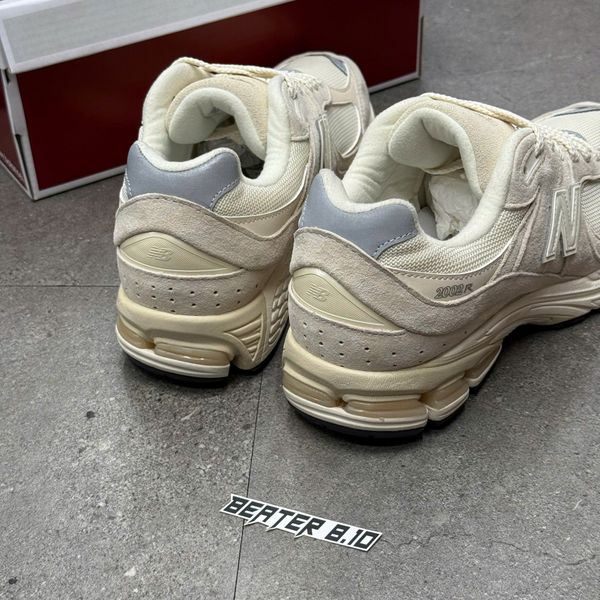 707 - Giày New Balance 2002R ‘Off White’ - M2002RCC