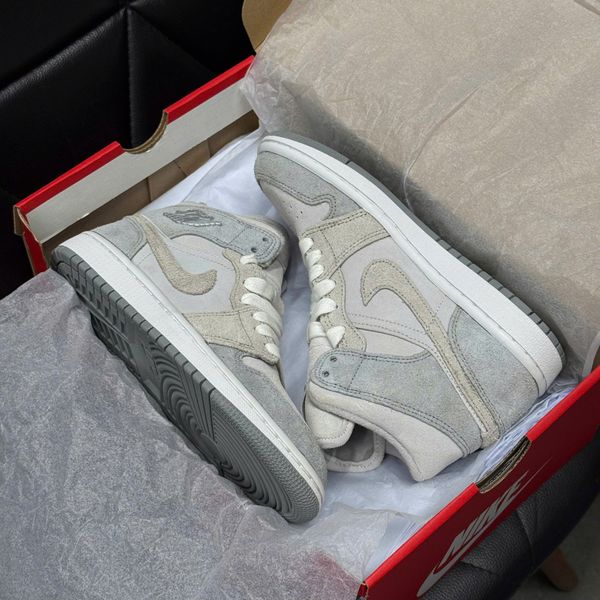 69 - Giày Air Jordan 1 Mid SE Particle Grey (W) - DO7139-002