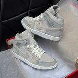 69 - Giày Air Jordan 1 Mid SE Particle Grey (W) - DO7139-002