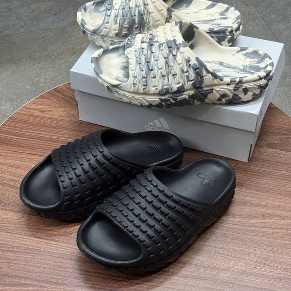 923 - Dép Adidas Adilette Blackout Grid - Stone Camo Slide