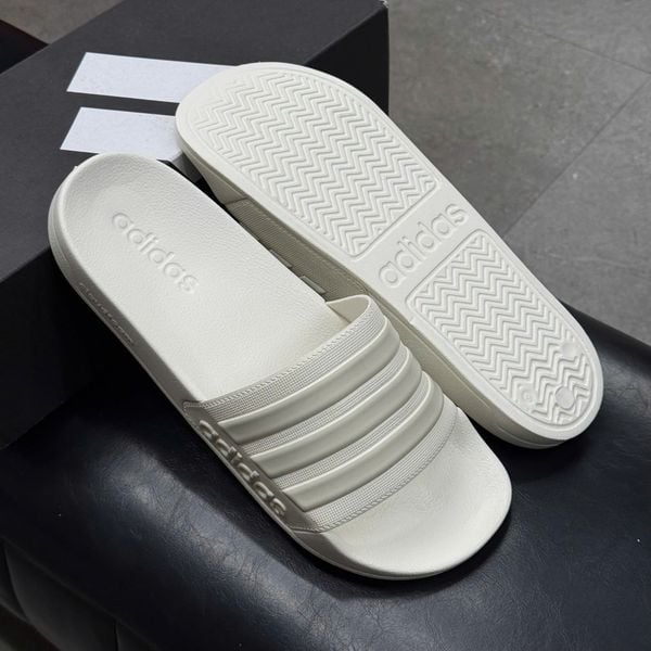 1012 -  Dép Adidas Adilette Shower Slides 