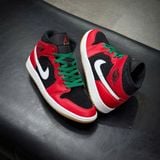 100 - Air Jordan 1 Mid 
