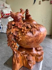 Tượng Phong Thuỷ - Bình nu sóc Cao 48cm, ngang 40cm, sâu 32cm -  Gỗ Nu hương