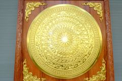 Tranh Trống Đồng - Khung Vuông - Kích Thước 141x141Cm Mặt Trống Đường Kính 108cm