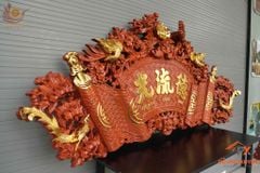 Cuốn Thư Câu Đối Gỗ Hương Đỏ- Kích Thước 197 Dát Vàng 18k