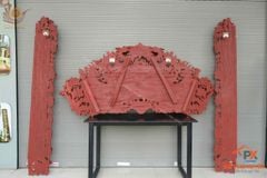 Cuốn Thư Câu Đối Gỗ Hương Đỏ- Kích Thước 197 Dát Vàng 18k