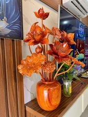 Bình Hoa Sen Gỗ Hương Đỏ 15 Cành (Bình)