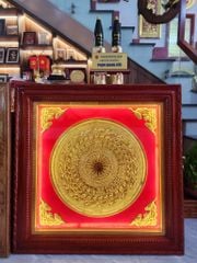 Tranh Trống Đồng - Mặt Gò Dát Vàng Kích Thước 98x98Cm Có Kính