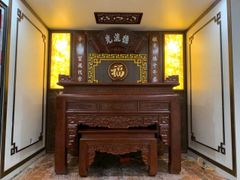 Vách Ngăn Phòng Thờ -  Gỗ MDF cốt xanh