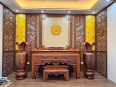 Vách Ngăn Phòng Thờ -  Gỗ MDF cốt xanh