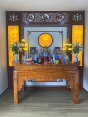 Vách Ngăn Phòng Thờ -  Gỗ MDF cốt xanh