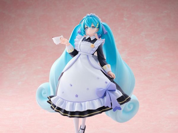 Hatsune Miku Classical Maid Ver - Vocaloid Luminasta | SEGA Figure