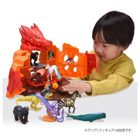 Gekitotsu Battle! Transforming Dragon Island - Adventure Continent Ania Kingdom Temp | Takara Tomy Goods