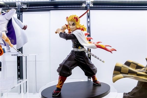 Rengoku Kyoujurou - Kimetsu no Yaiba Vibration Stars | Bandai Spirits Figure