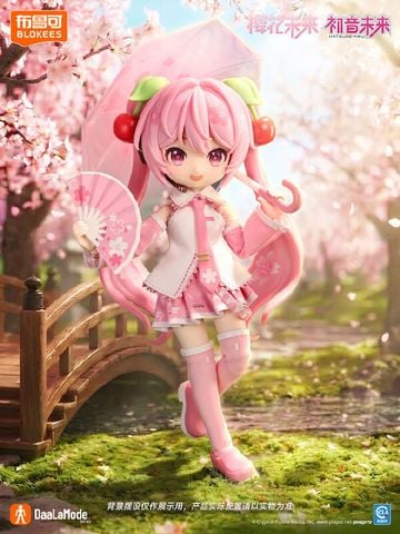 DaaLaMode Series Hatsune Miku Sakura Miku  Piapro Characters - Piapro Characters | Blokees Figure