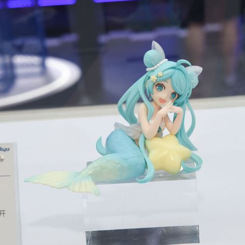 Hatsune Miku The Little Mermaid Ver. - Piapro Characters Desktop Fairy | FuRyu Figure