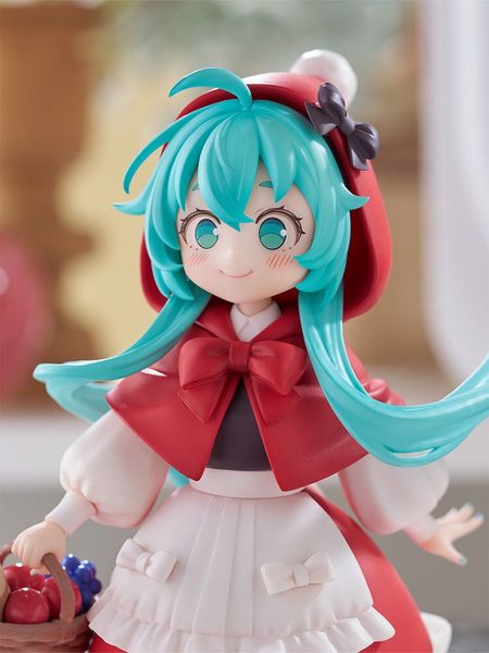 Hatsune Miku Little Red Riding Hood Ver. - Piapro Characters Desktop Fairy | FuRyu Figure