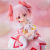 Kaname Madoka with Kyuubey - Magia Record Mahou Shoujo Madoka Magica Gaiden SPM | SEGA Figure
