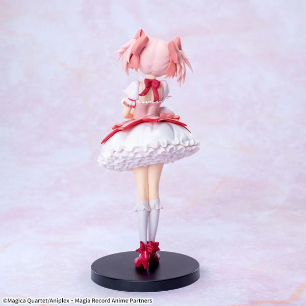 Kaname Madoka with Kyuubey - Magia Record Mahou Shoujo Madoka Magica Gaiden SPM | SEGA Figure