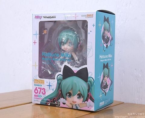 Nendoroid 673 Hatsune Miku Magical Mirai 2016 Ver. - "VOCALOID" Series | Good Smile Company Figure