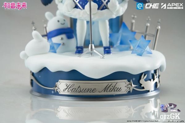 Hatsune Miku Star Snow Night - Project Sekai | APEX TOYS Studio Figure