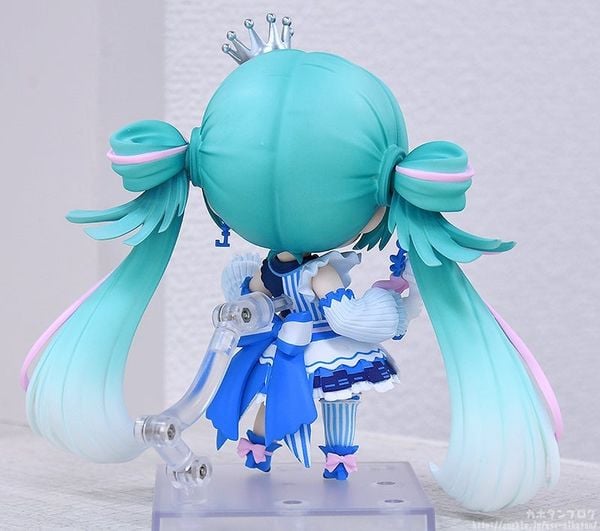 Nendoroid 2959 Hatsune Miku Lawson 50th Anniversary Special Live Ver. - Vocaloid | Good Smile Company Figure