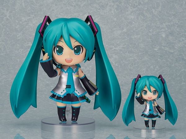 Nendoroid Large Hatsune Miku | Good Smile Company Figure