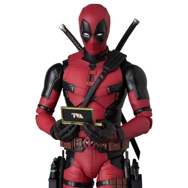 MAFEX No.284 Deadpool Deadpool & Wolverine Ver. - Deadpool & Wolverine Marvel Comics | Medicom Toy Figure