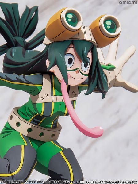 Tsuyu Asui Two Dimensioning Ver. 1/8 - My Hero Academia | Takara Tomy Figure