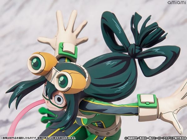 Tsuyu Asui Two Dimensioning Ver. 1/8 - My Hero Academia | Takara Tomy Figure